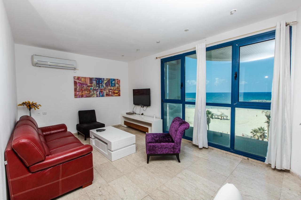 Ocean Front Apartments First Line To The Beach Tel-Aviv Kültér fotó