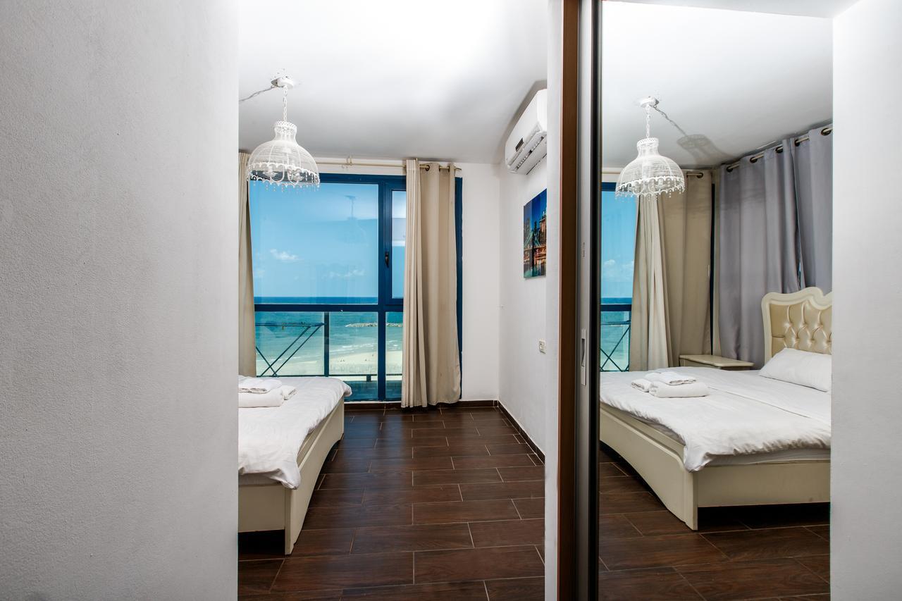 Ocean Front Apartments First Line To The Beach Tel-Aviv Kültér fotó