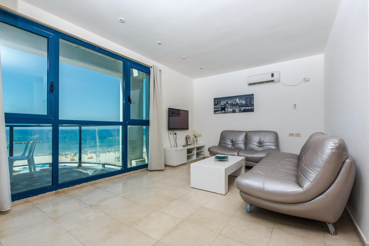 Ocean Front Apartments First Line To The Beach Tel-Aviv Kültér fotó