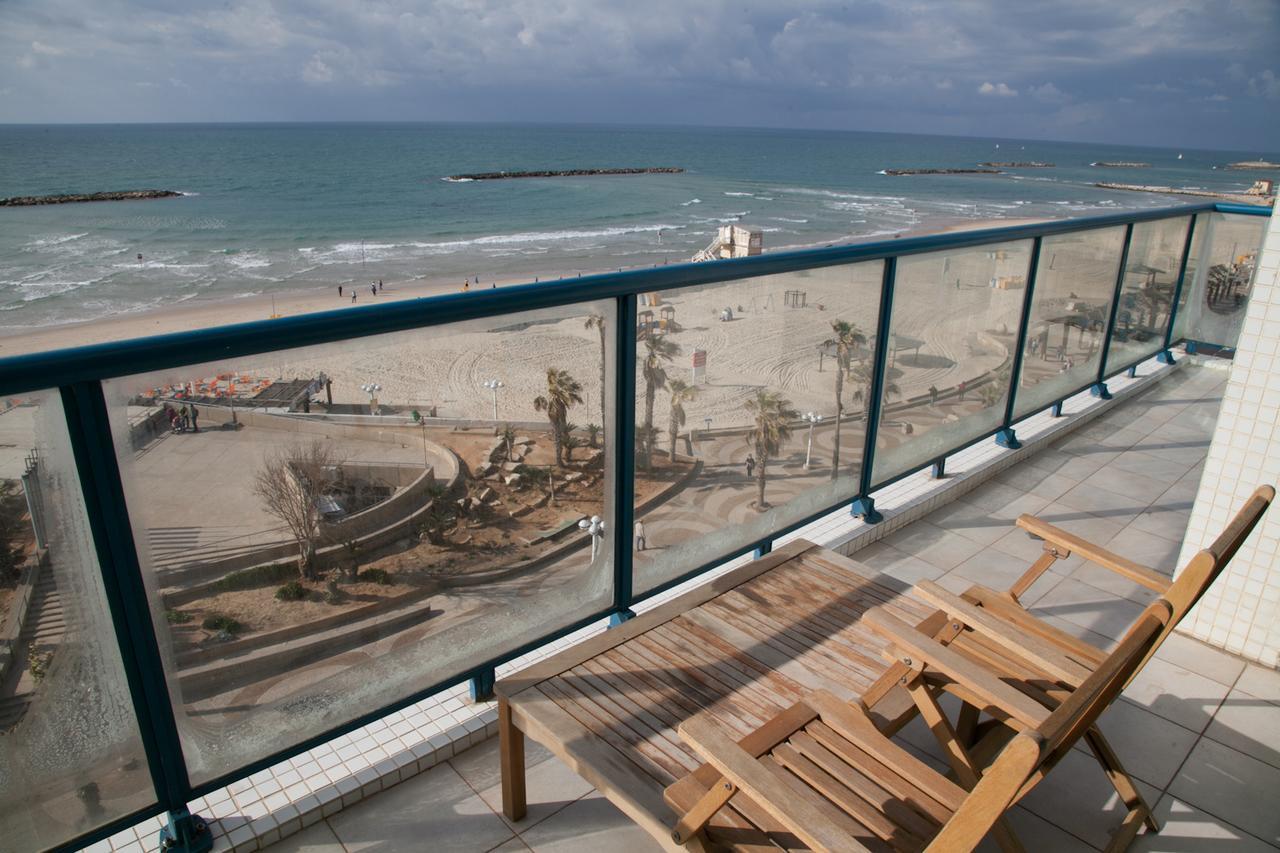 Ocean Front Apartments First Line To The Beach Tel-Aviv Kültér fotó